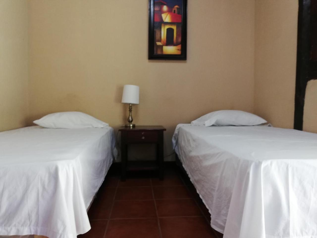Hostel Los Abuelos Moyogalpa Zimmer foto