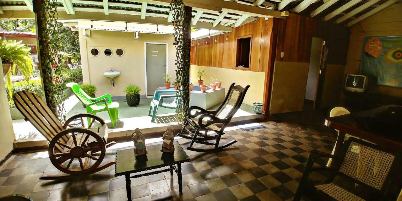 Hostel Los Abuelos Moyogalpa Exterior foto